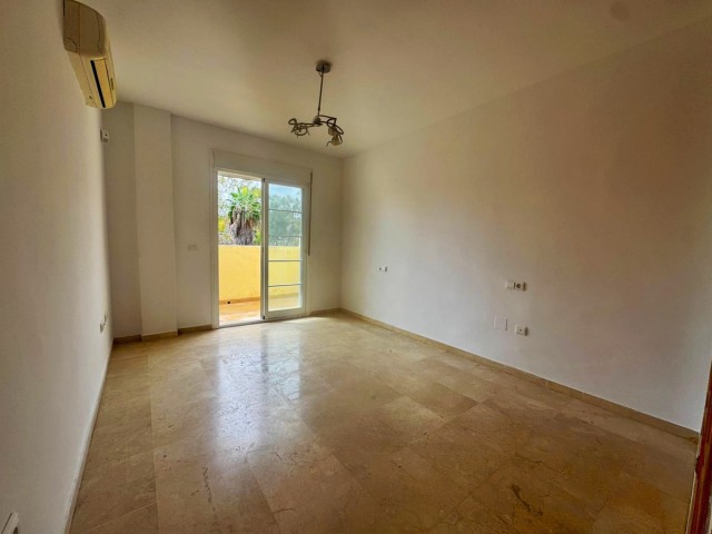 3 Schlafzimmer Reihenhaus in Nueva Andalucía