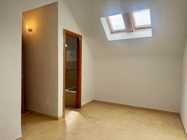 3 Schlafzimmer Reihenhaus in Nueva Andalucía