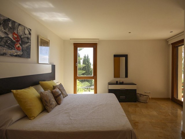 3 Sovrums Lägenhet i Marbella