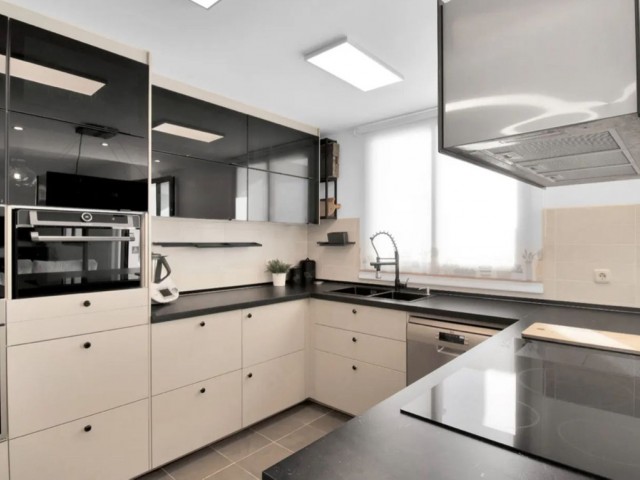 3 Sovrums Radhus i Doña Julia