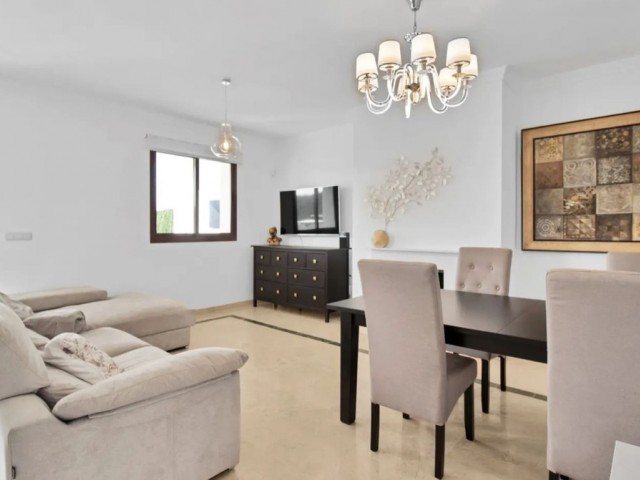 3 Sovrums Radhus i Doña Julia