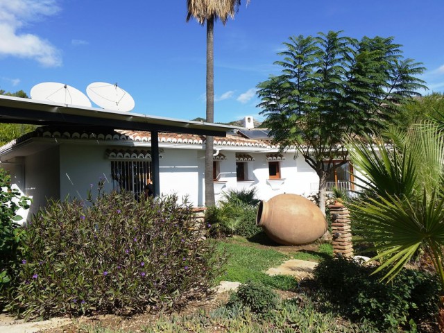 5 Sovrums Villa i Mijas