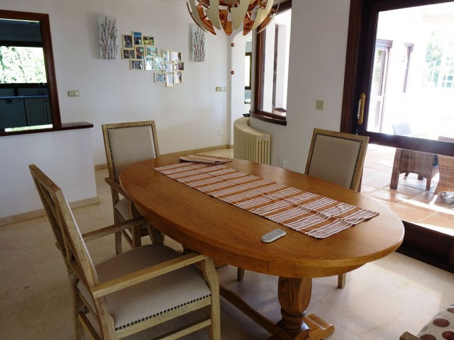 5 Sovrums Villa i Mijas