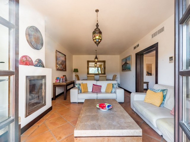 3 Slaapkamer Rijtjeshuis in Benahavís