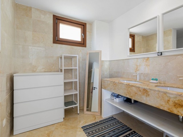 3 Schlafzimmer Apartment in Altos de los Monteros