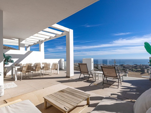 3 Bedrooms Apartment in Benalmadena