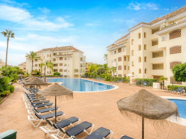 2 Sovrums Lägenhet i Elviria