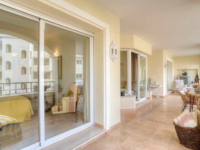 2 Sovrums Lägenhet i Elviria