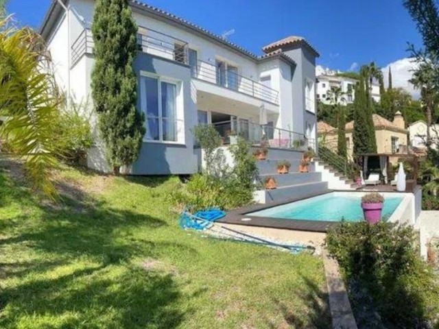 Villa Los Arqueros - R5157490