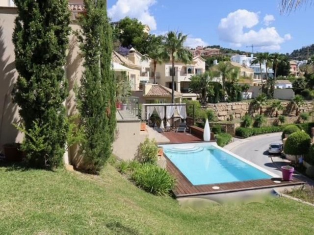 5 Bedrooms Villa in Los Arqueros