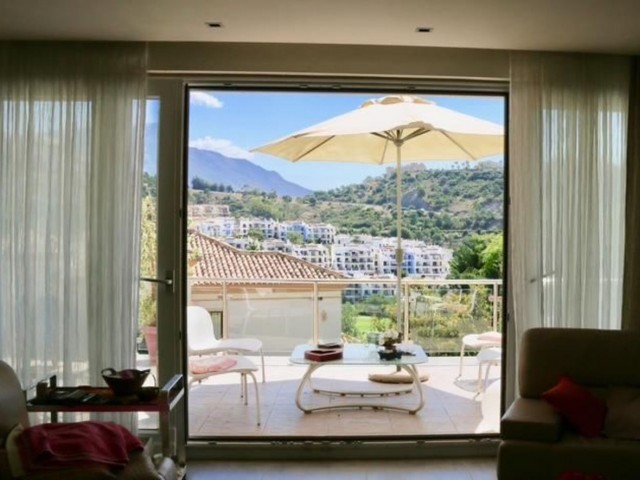 5 Bedrooms Villa in Los Arqueros