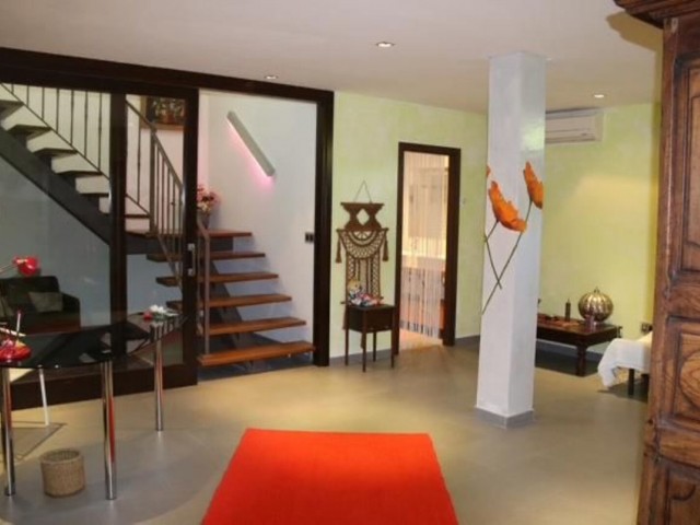 5 Bedrooms Villa in Los Arqueros