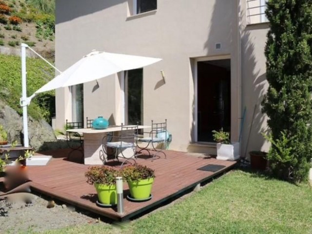 5 Bedrooms Villa in Los Arqueros