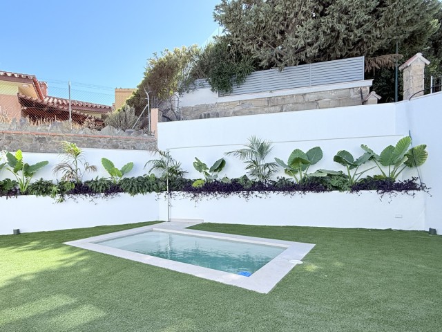 Villa con 3 Dormitorios  en Málaga