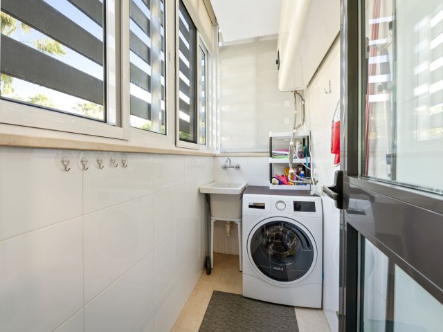 Apartamento con 2 Dormitorios  en Los Flamingos