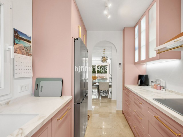 Penthouse in Nueva Andalucía