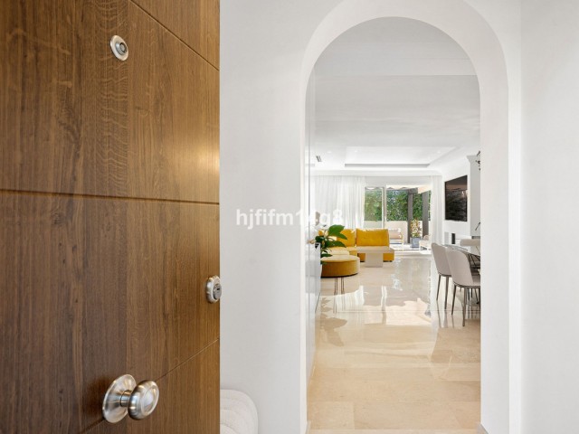 Penthouse in Nueva Andalucía