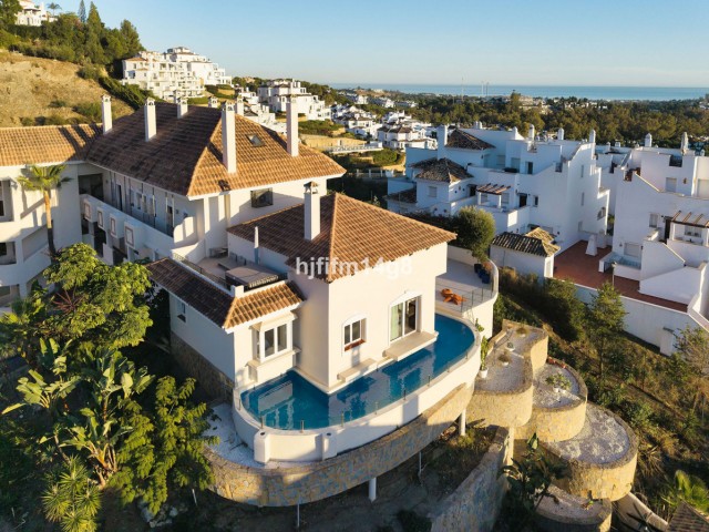 Penthouse in Nueva Andalucía