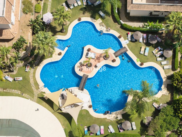 Penthouse in Nueva Andalucía