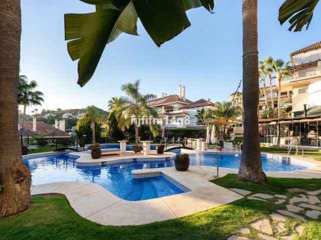 Penthouse in Nueva Andalucía