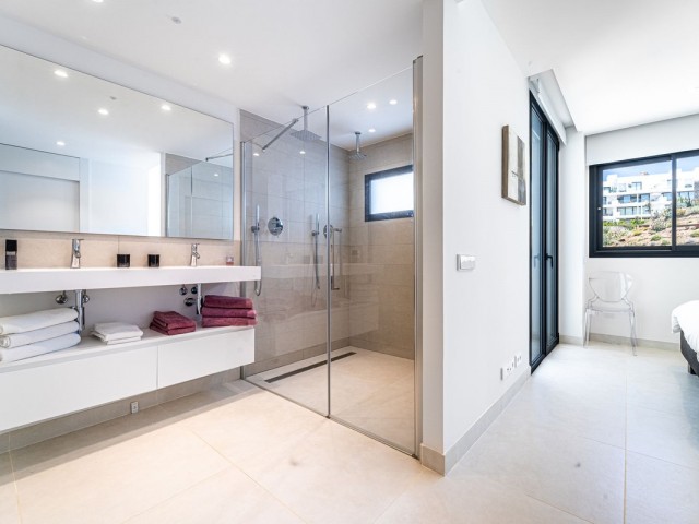 3 Bedrooms Apartment in Fuengirola