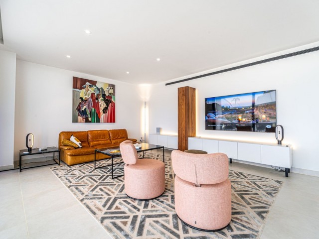 3 Bedrooms Apartment in Fuengirola