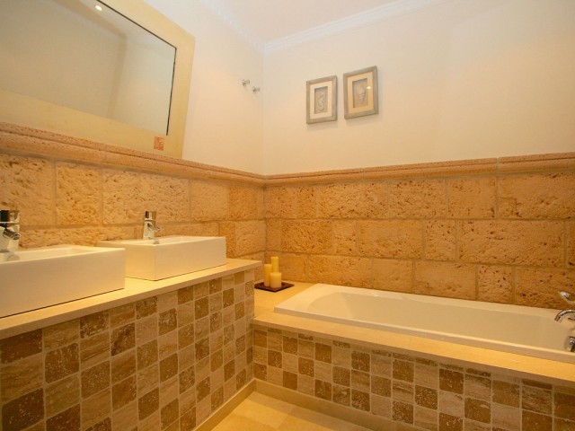 5 Sovrums Villa i Mijas