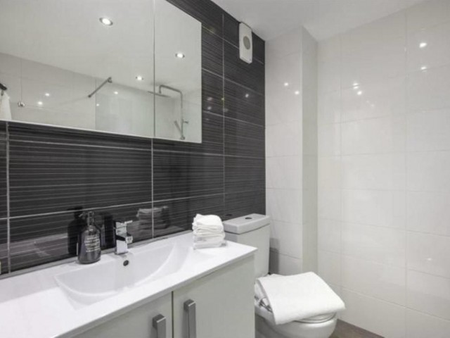 2 Schlafzimmer Apartment in Nueva Andalucía