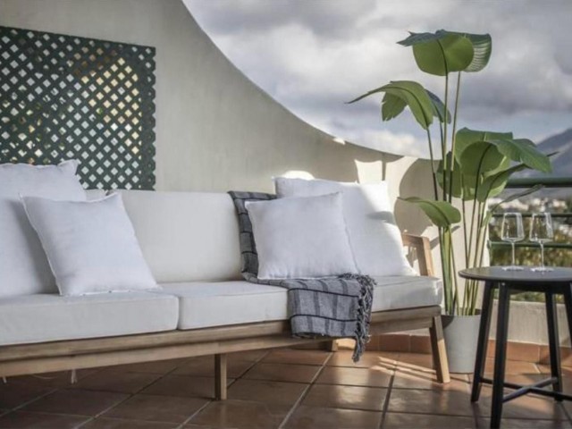 2 Schlafzimmer Apartment in Nueva Andalucía