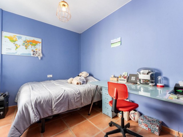 4 Bedrooms Townhouse in Fuengirola