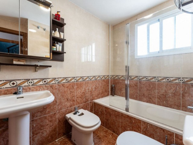 4 Bedrooms Townhouse in Fuengirola