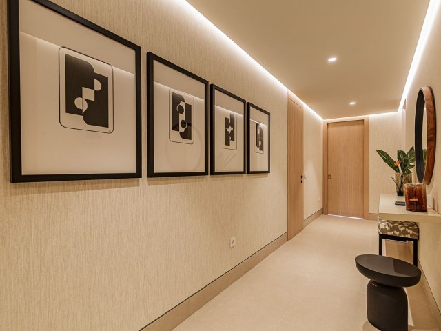 Apartamento con 4 Dormitorios  en Málaga Centro