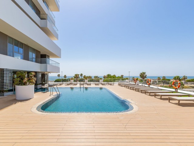 Apartamento con 4 Dormitorios  en Málaga Centro