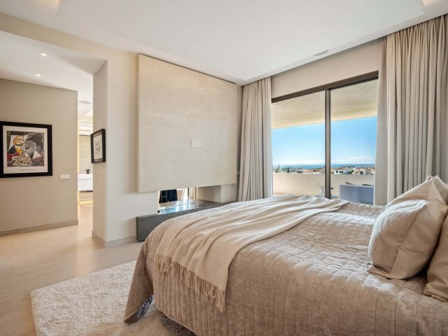 4 Schlafzimmer Villa in Nueva Andalucía