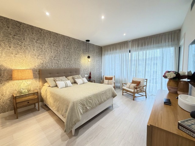 Townhouse, San Roque, R5224378