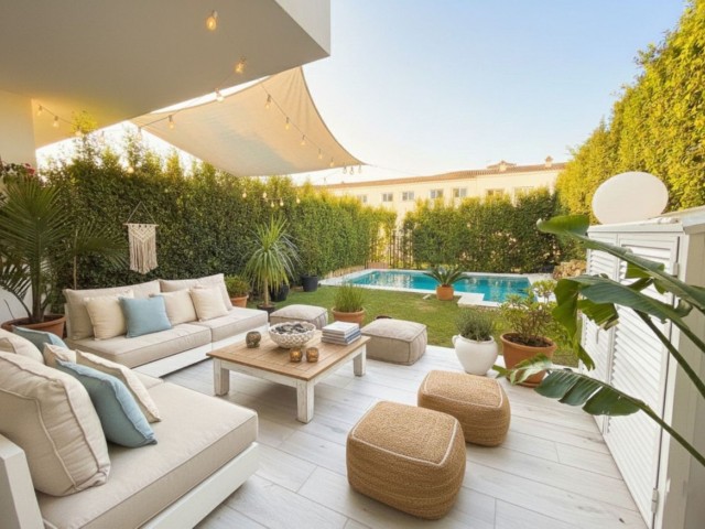 Reihenhaus, San Roque, R5224378