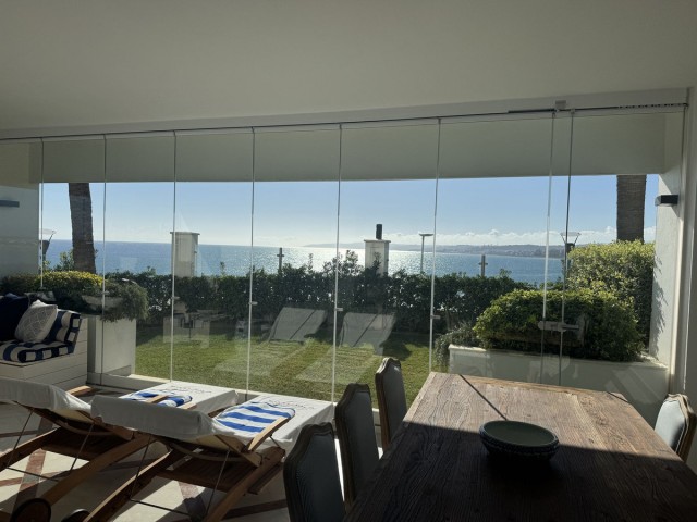 Appartement avec 3 Chambres  à Estepona