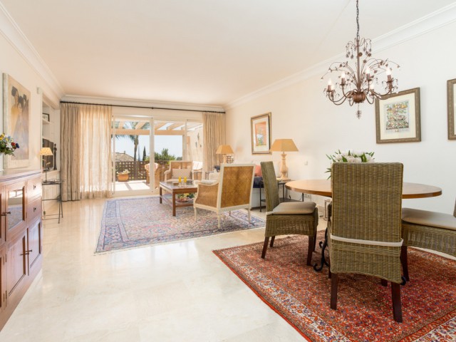 Apartment, Rio Real, R5225431