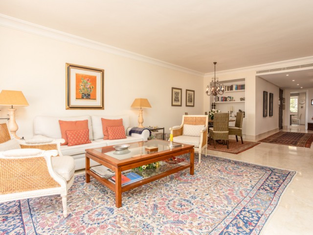 Apartment, Rio Real, R5225431