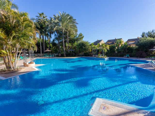 2 Makuuhuoneen Huoneisto Río Real