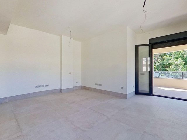 Apartamento con 2 Dormitorios  en Málaga Centro