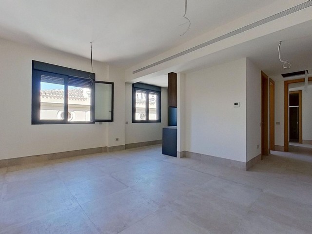 Apartamento con 2 Dormitorios  en Málaga Centro