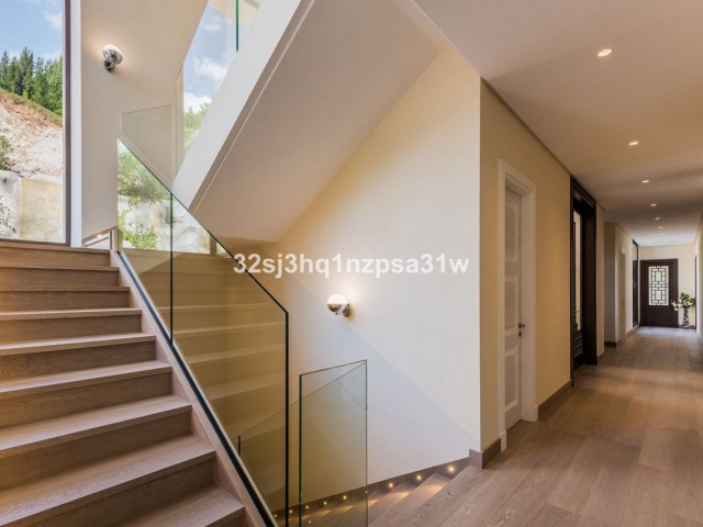 Villa avec 8 Chambres  à Benahavís