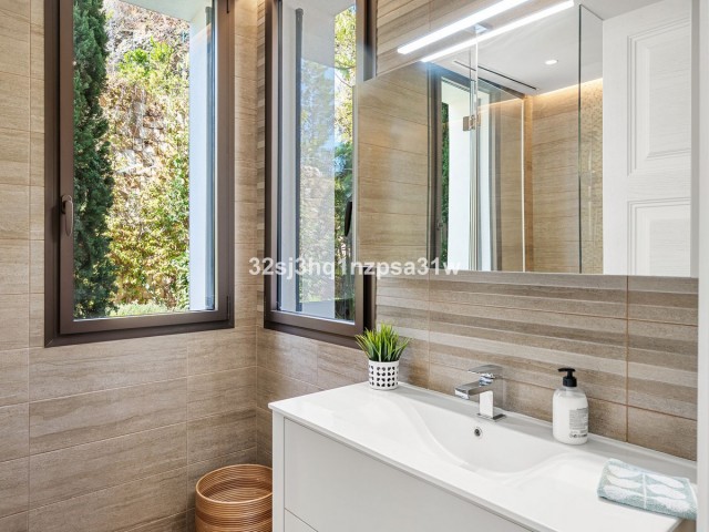 Villa avec 8 Chambres  à Benahavís