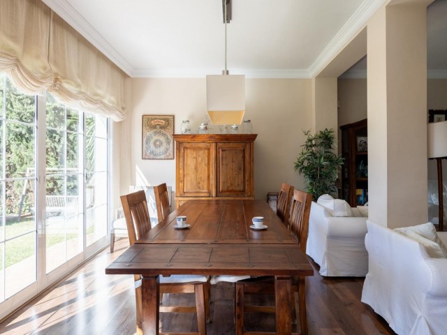 Villa avec 4 Chambres  à Mijas Golf