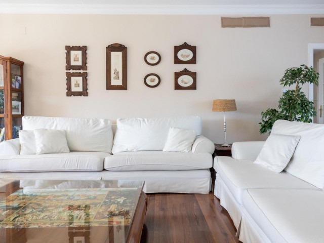 Villa avec 4 Chambres  à Mijas Golf