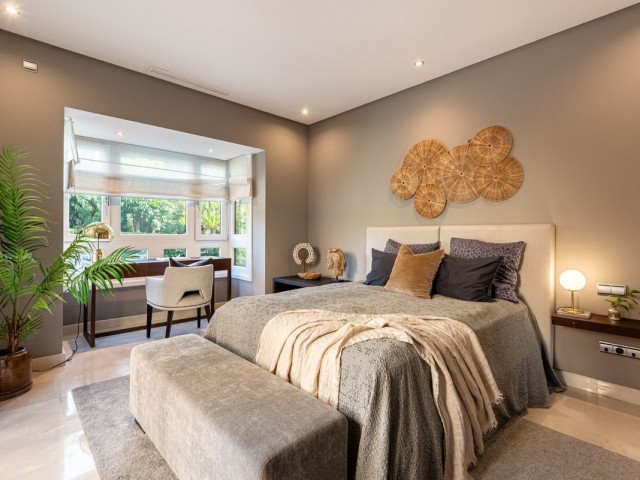 2 Bedrooms Apartment in Sierra Blanca