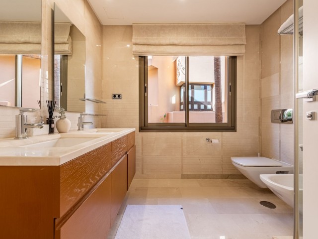 2 Bedrooms Apartment in Sierra Blanca