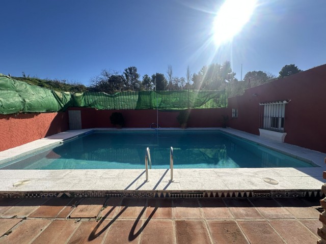 Huvila, San Pedro de Alcántara