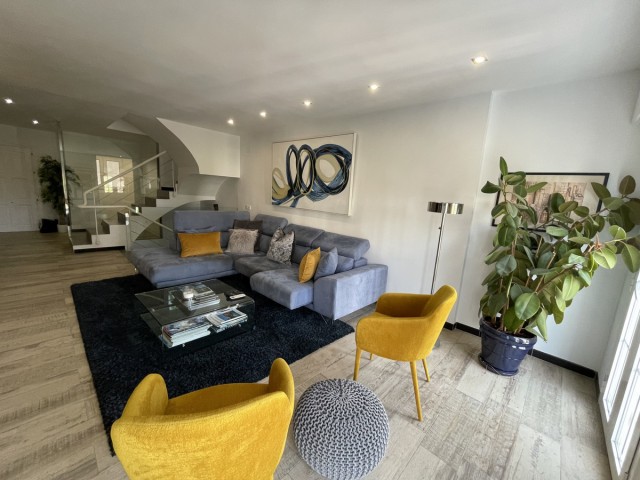 Rivitalo, Nueva Andalucia